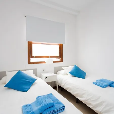 En El Corazon De La Ciudad. Luminoso Y Espacioso Appartement
